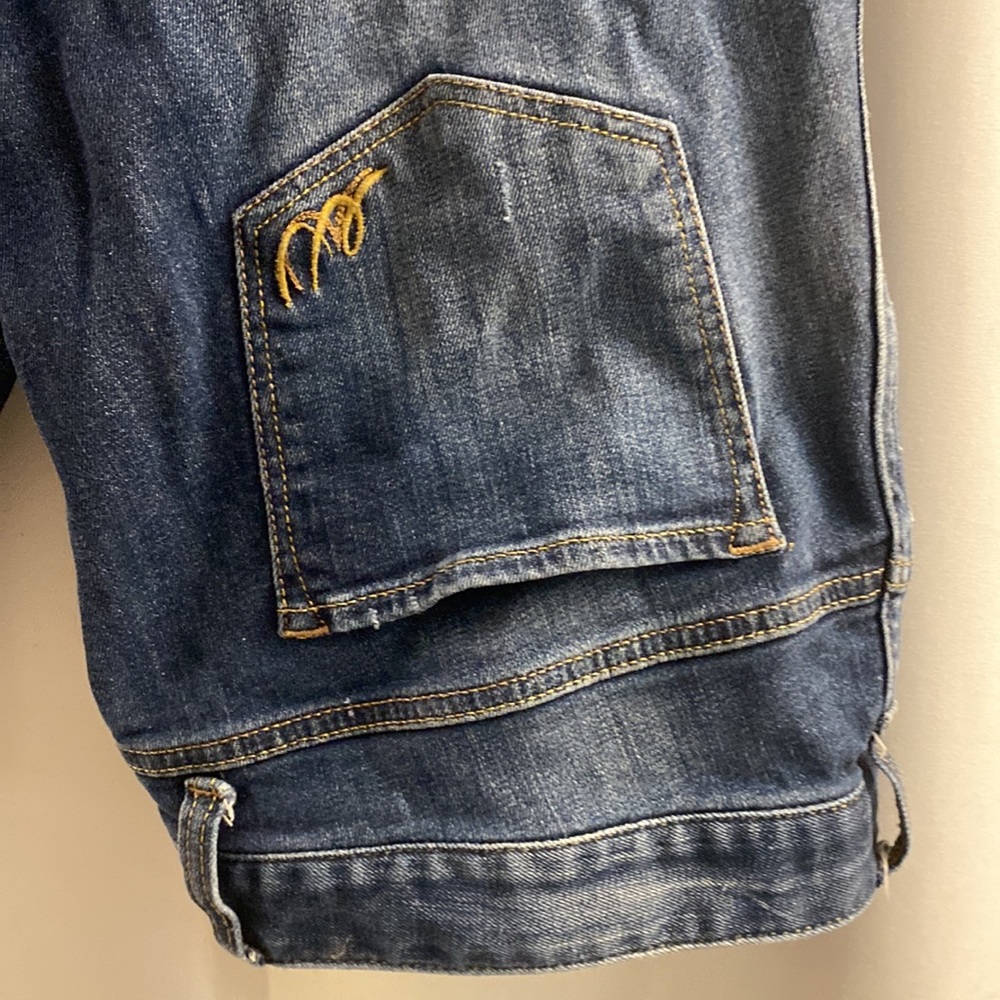 Express Jeans - Picture 3 of 6
